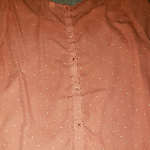Torrid top with Buttons on back size 4 - Picture 2 of 3